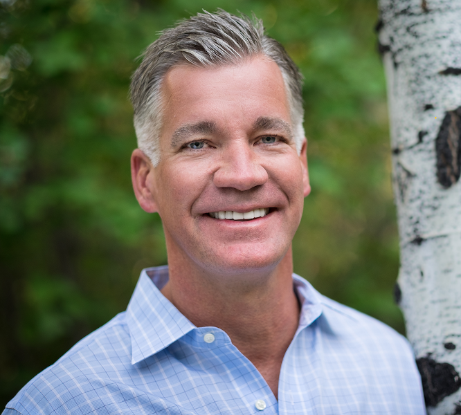 Jeff-headshot1-square-small-1